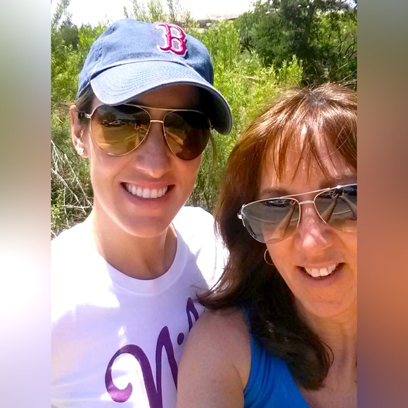 Meet your Posher, Bridget - Picture 1 of 7